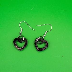 .5” Black Heartshaped Pendant Dangle Earrings
